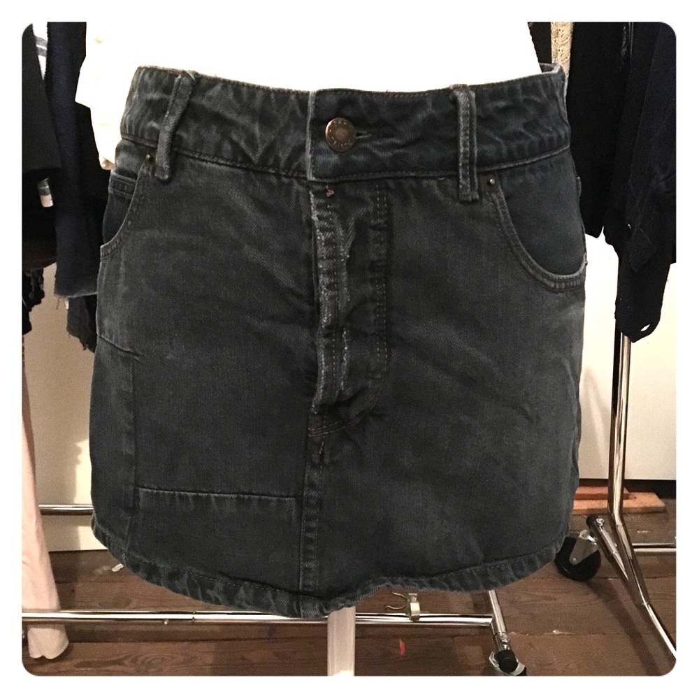 Free People black mini skirt